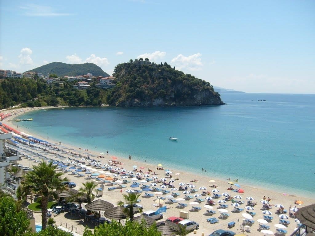 Elena Rista Studios Parga 2